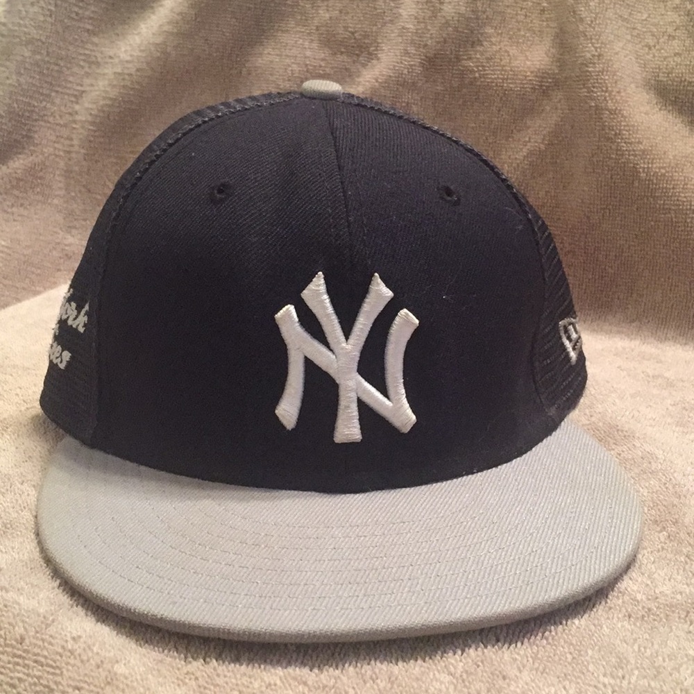 Men’s New York yankee fitted hat